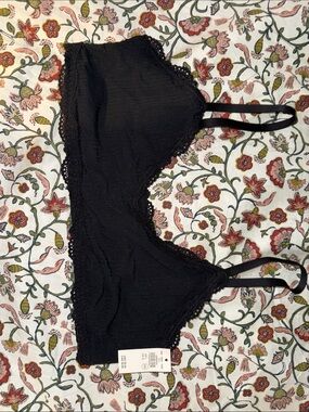 NWT Black Lace-Trim Bralette - Women Intimates & Sleepwear